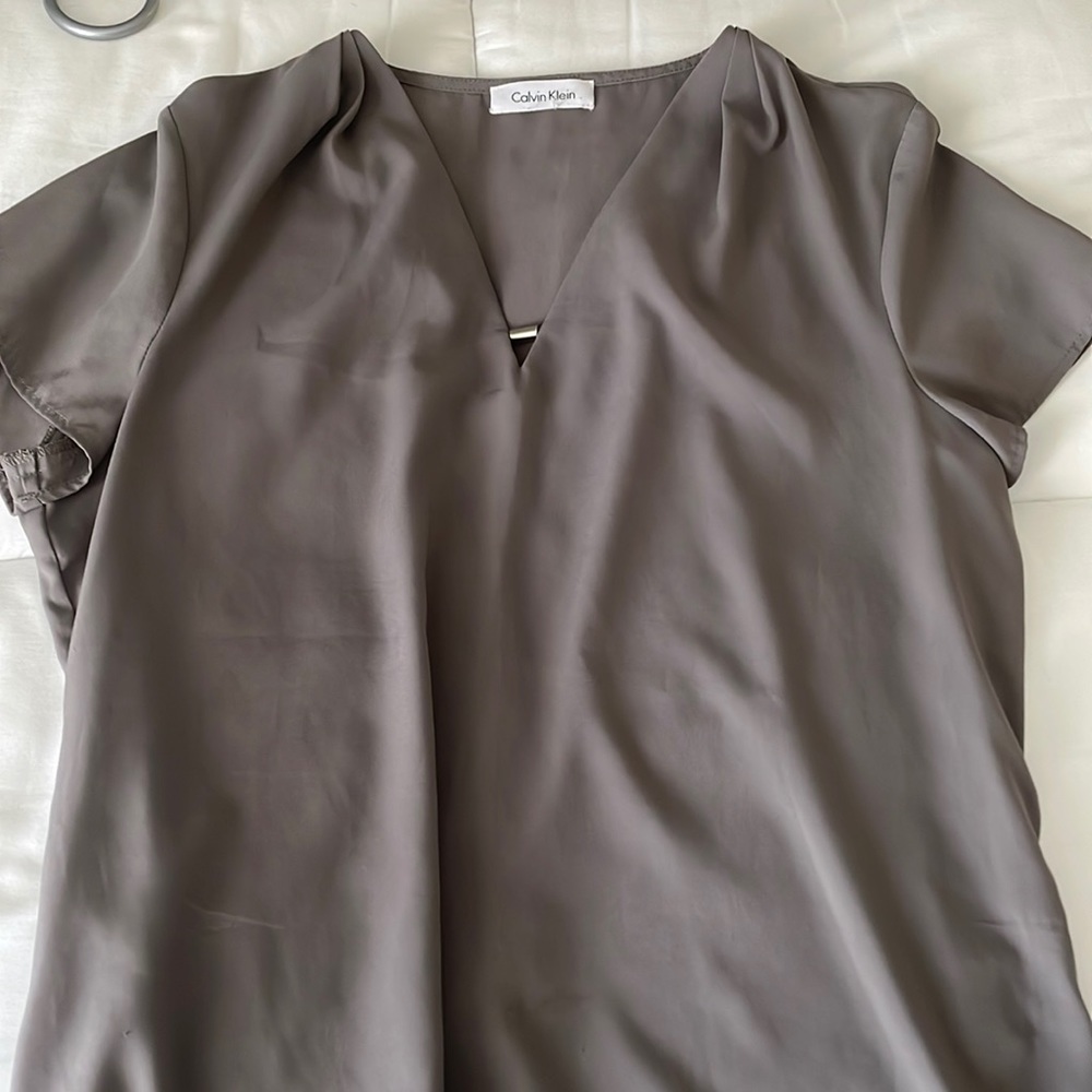 Calvin Klein small grey shirt